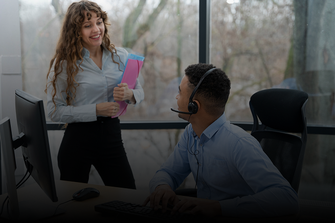 people-working-call-center 1
